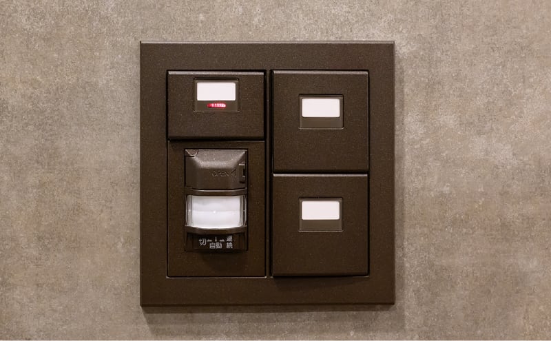 人感センサー付照明スイッチ